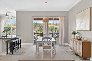 RS - Dining Room 4 of 4