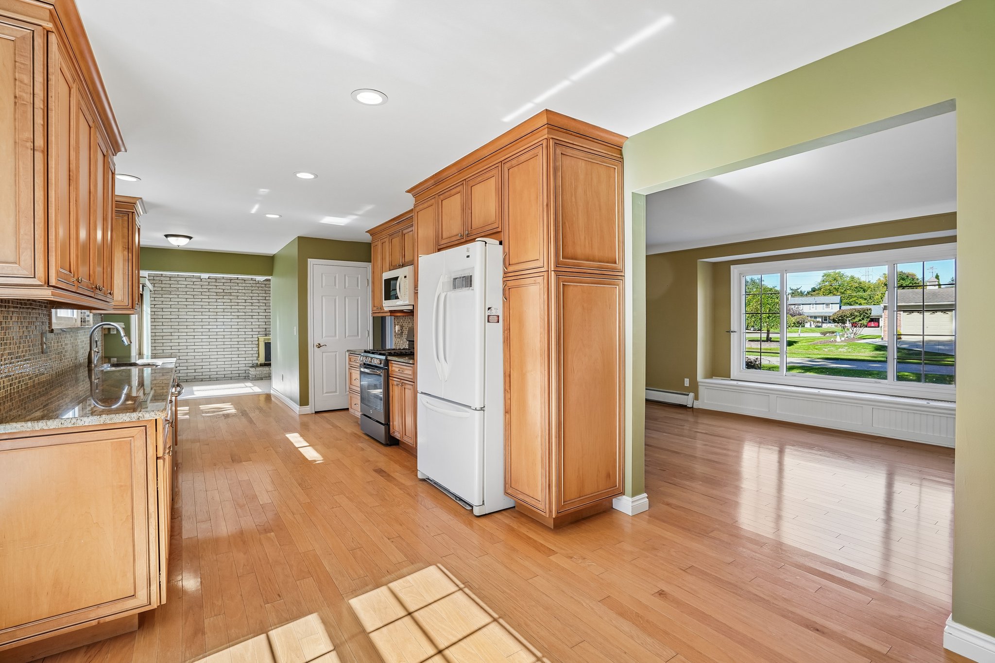 Grenadier Ct-S2709-018.jpg