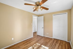 Grenadier Ct-S2709-027.jpg
