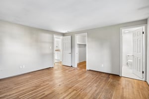 Grenadier Ct-S2709-032.jpg
