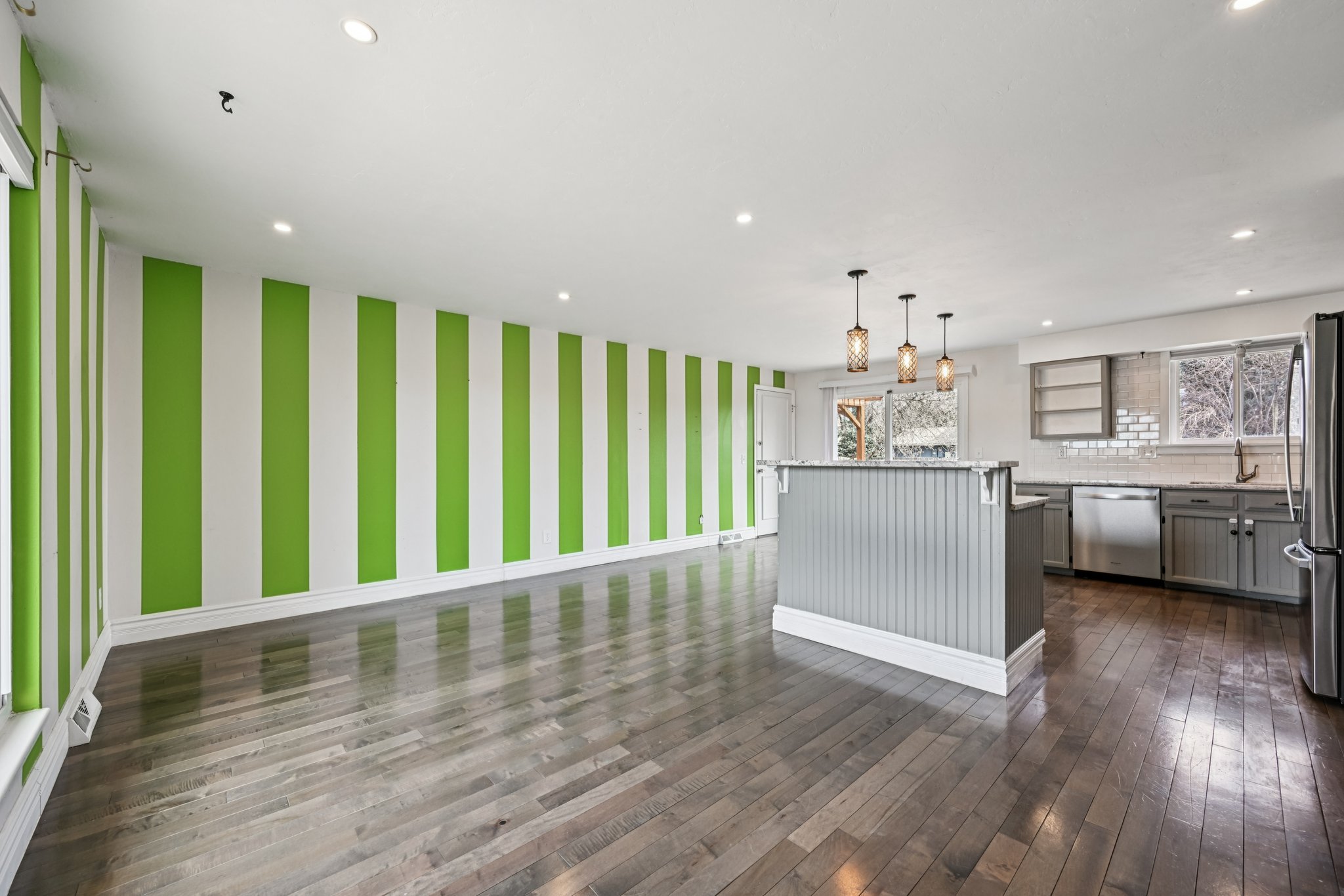 Yates St-S0802-011.jpg