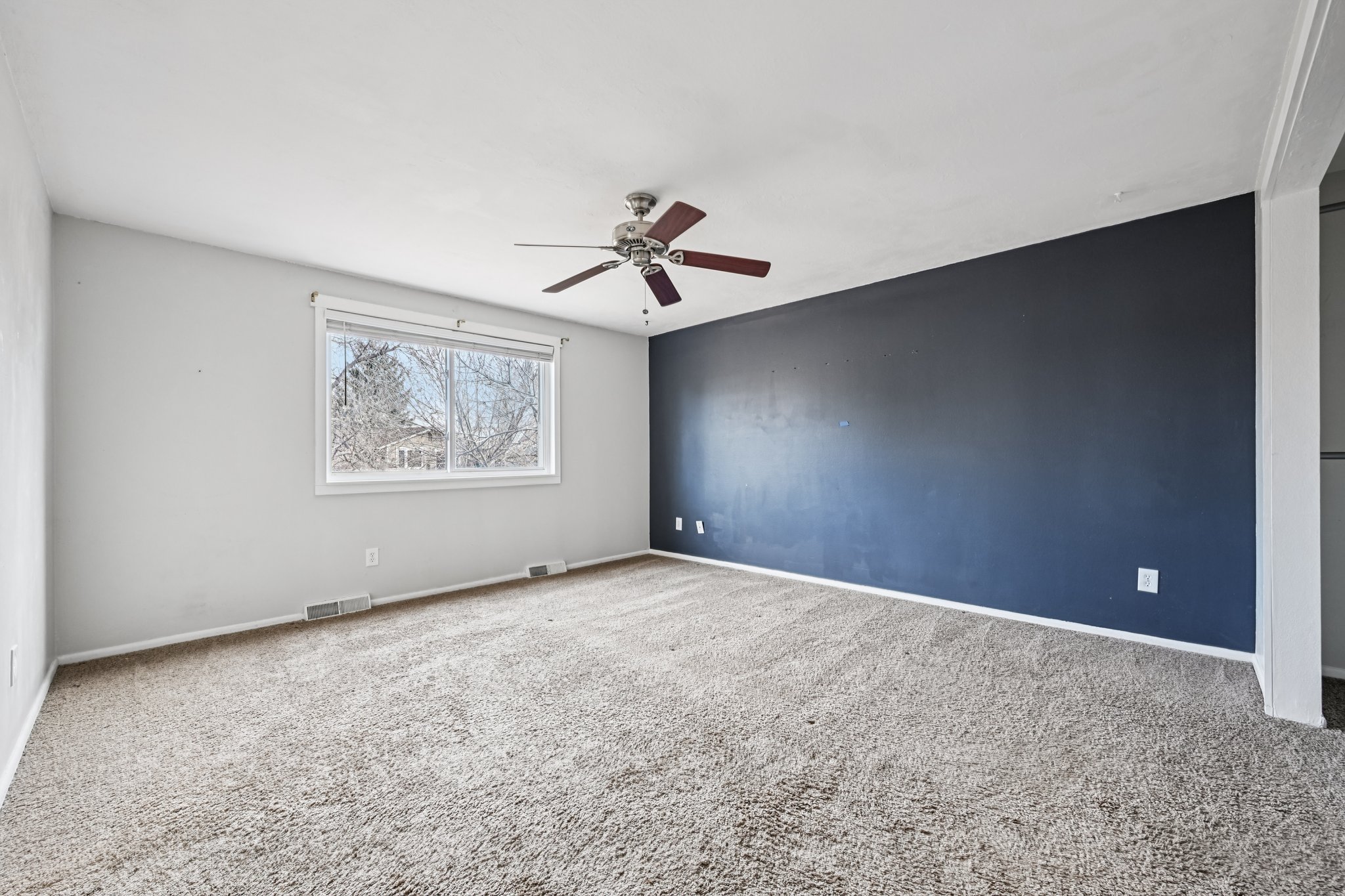 Yates St-S0802-029.jpg