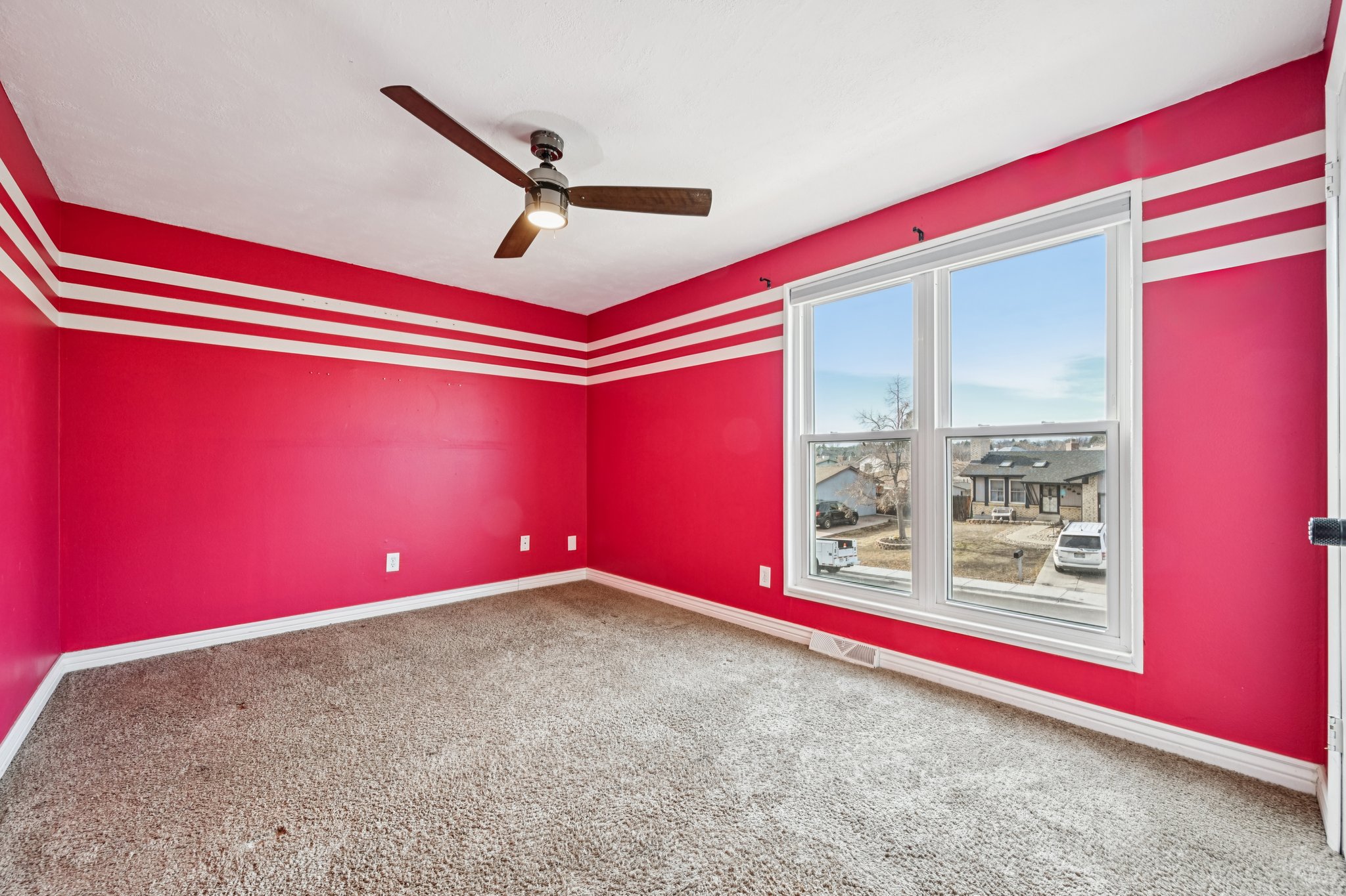 Yates St-S0802-033.jpg