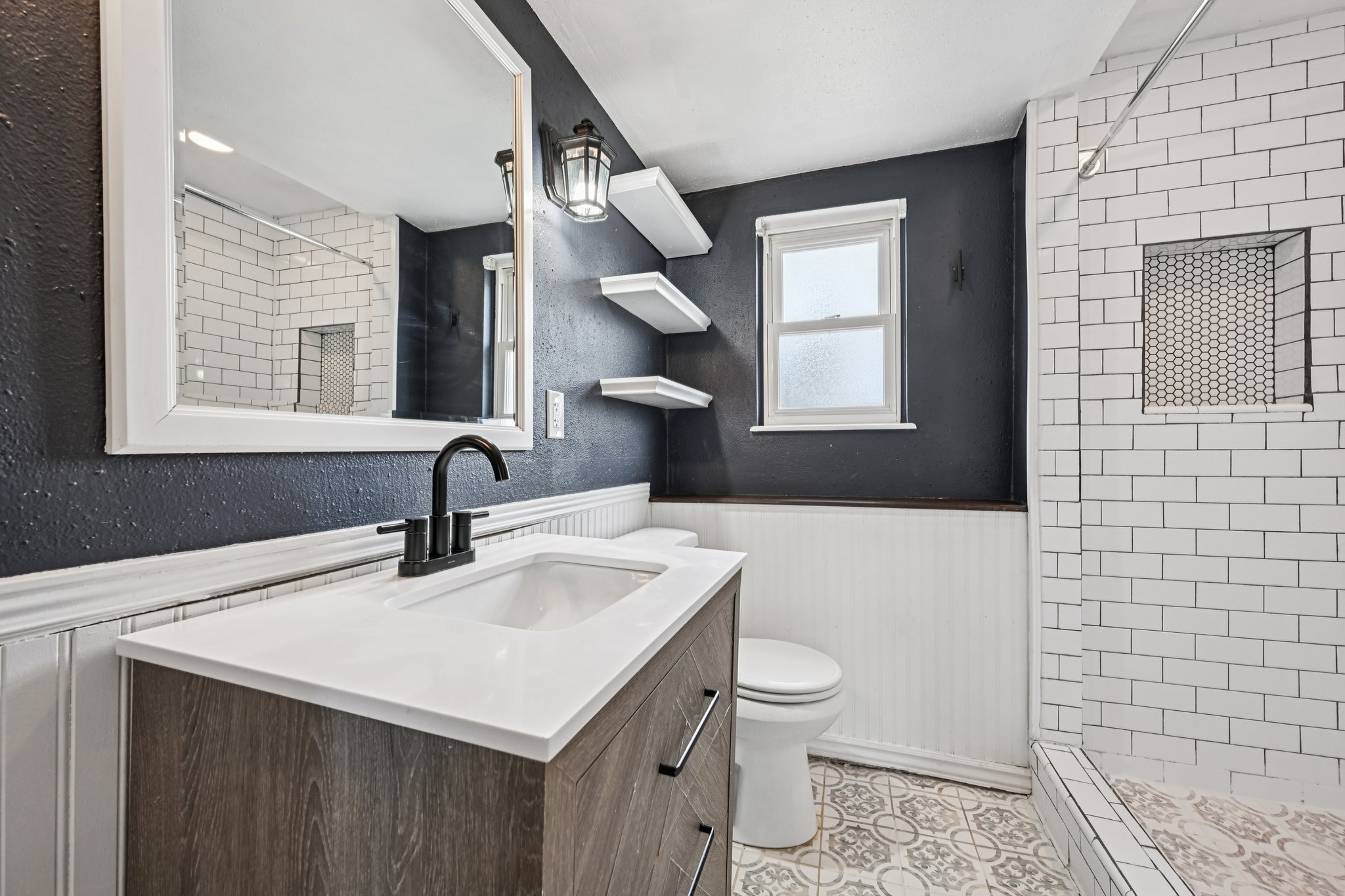 Yates St-S0802-035.jpg