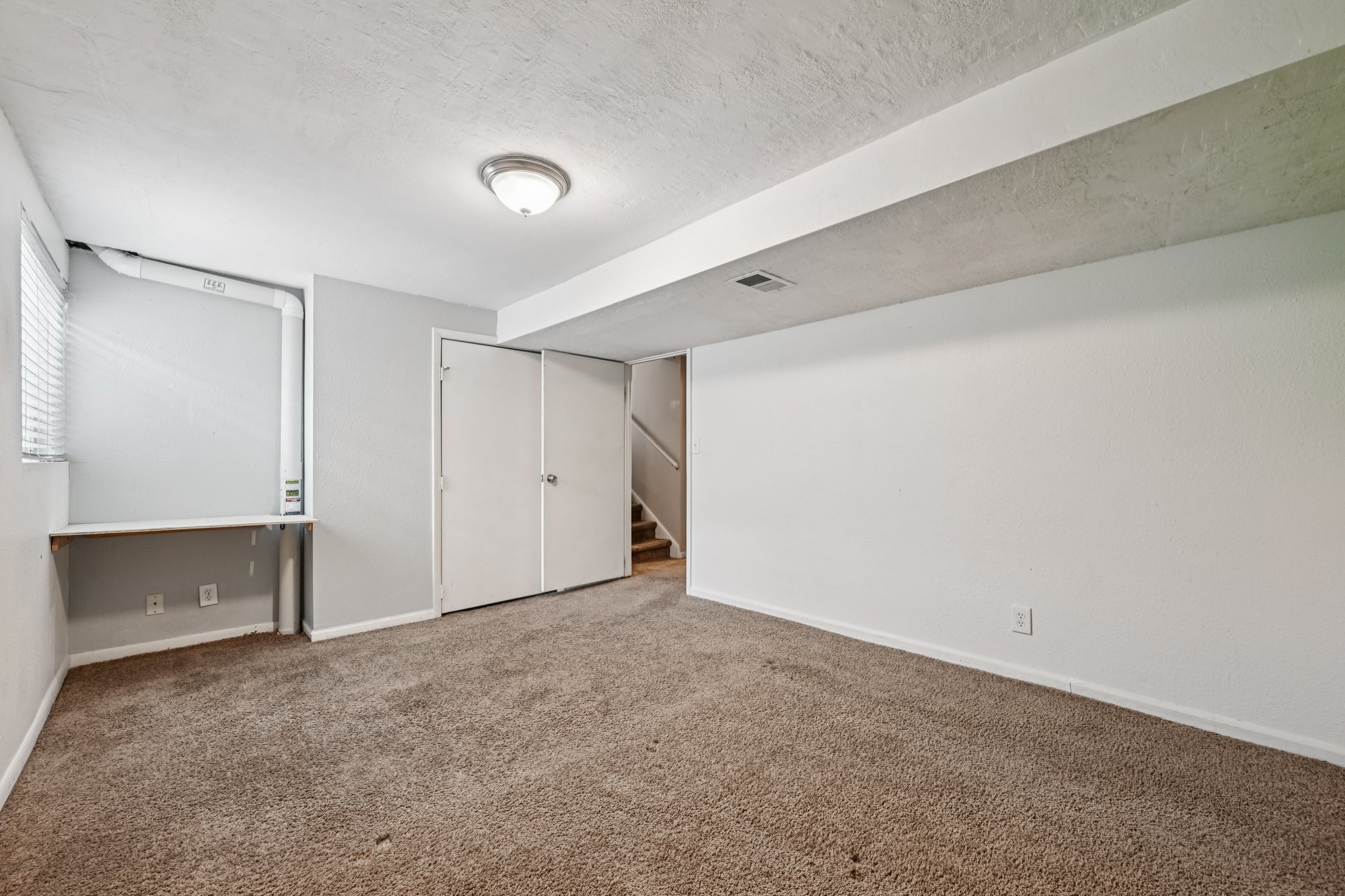 Yates St-S0802-041.jpg