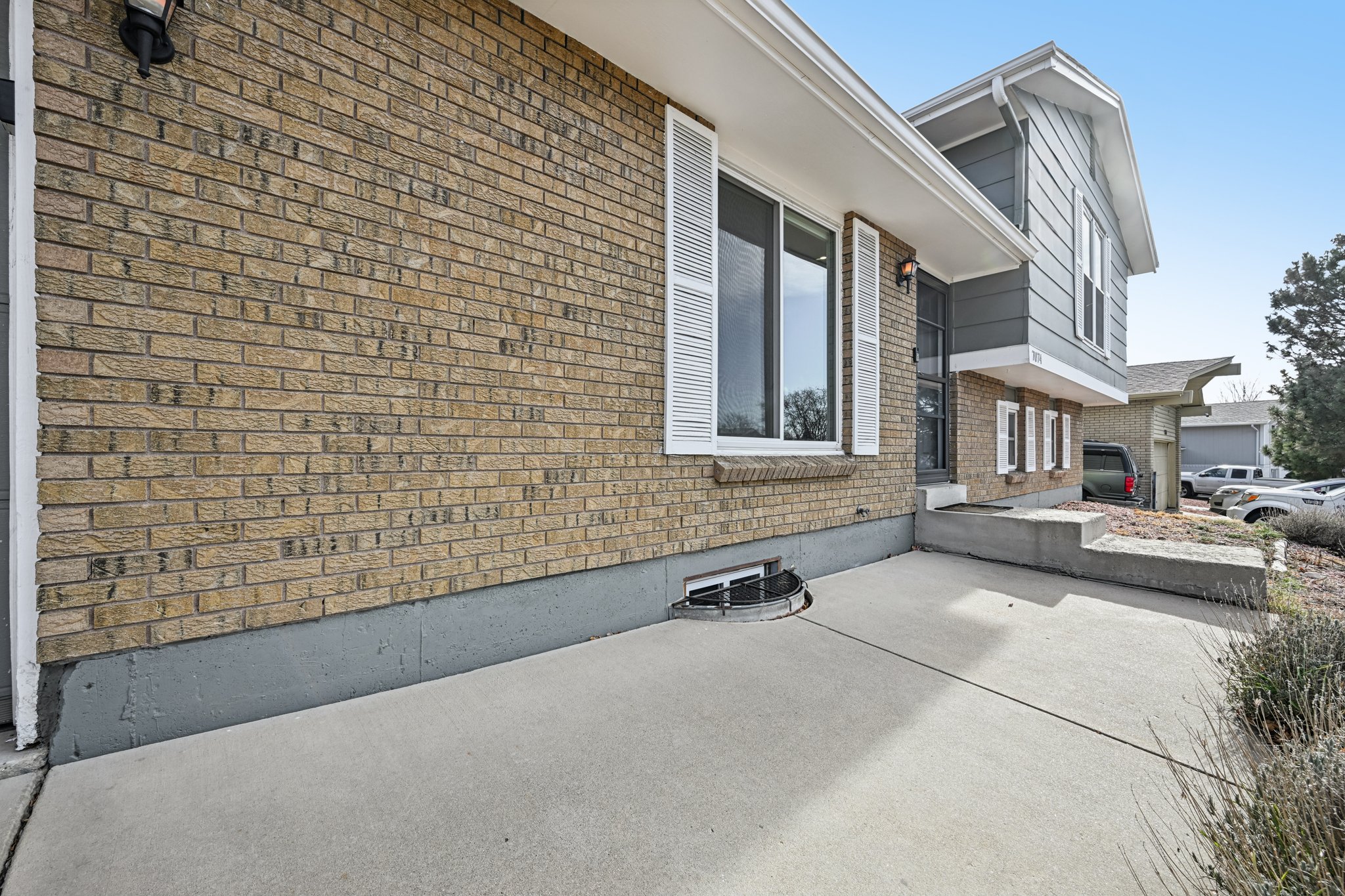 Yates St-S0802-042.jpg