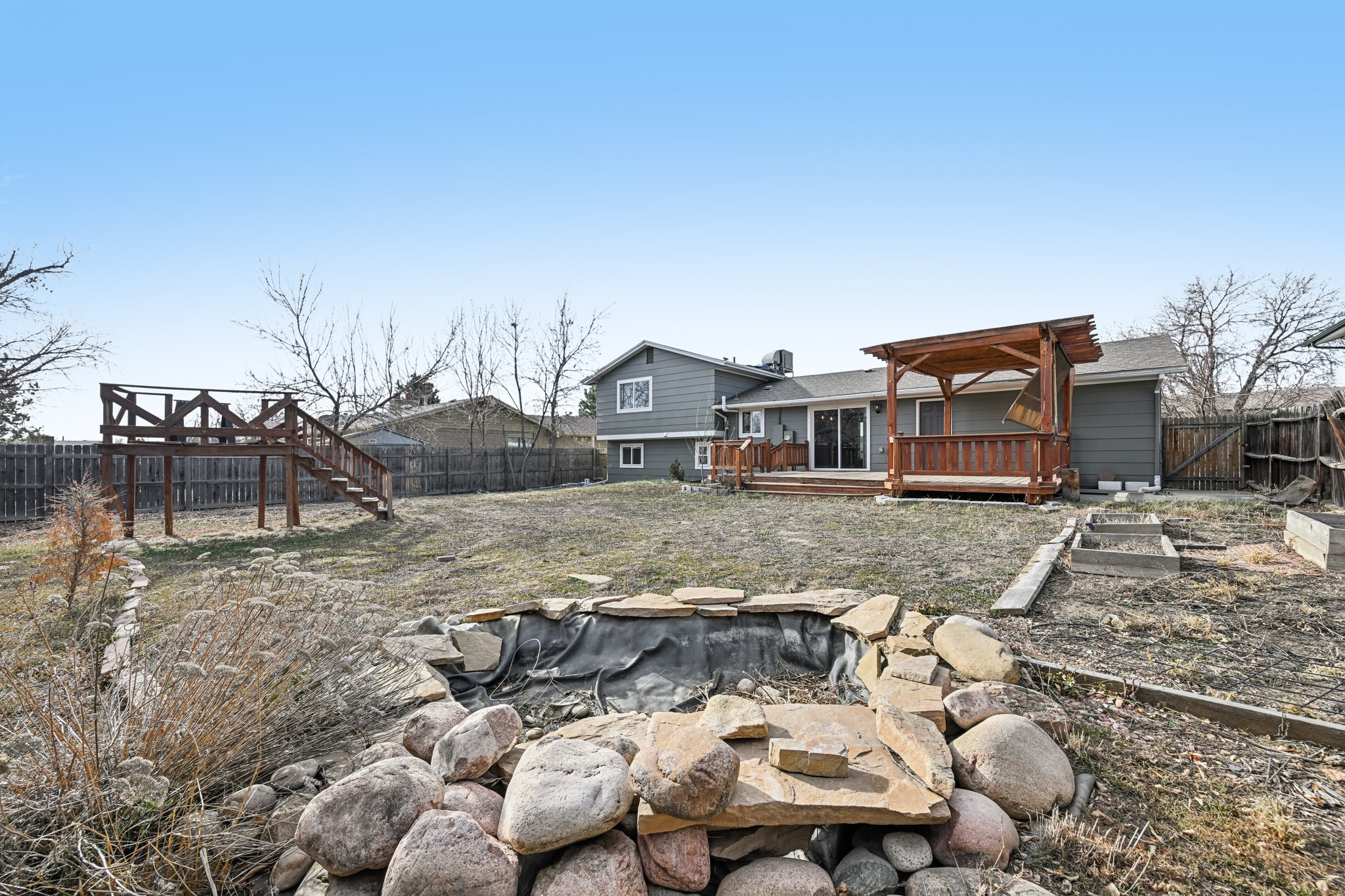 Yates St-S0802-047.jpg