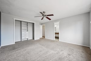 Yates St-S0802-031.jpg