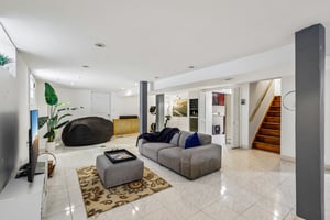 79th St-S2404-014.jpg