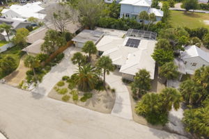  Photo 0