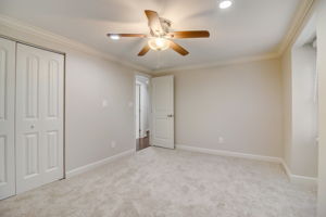 Hip Pocket Rd-050