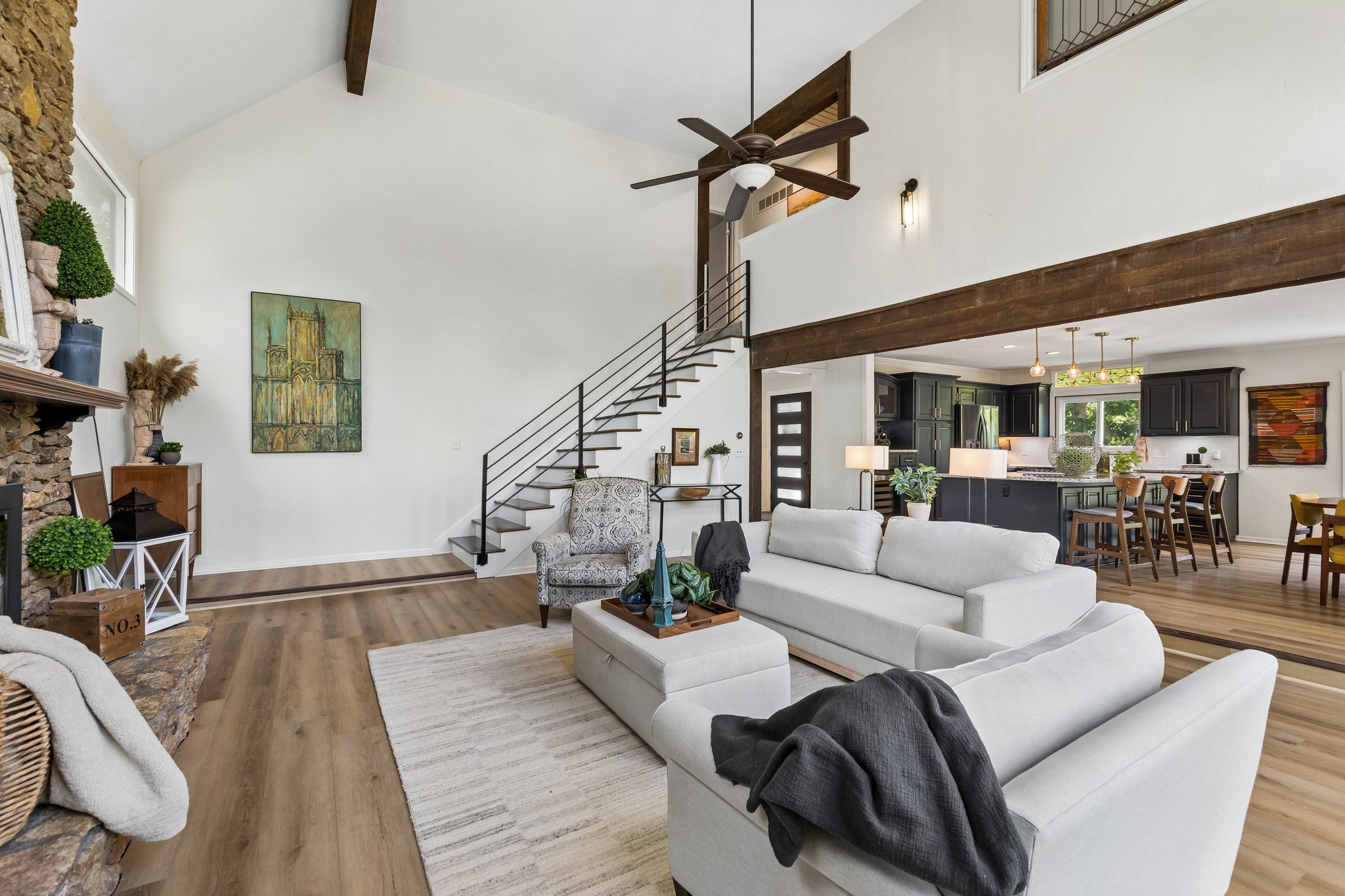 9411 - 708 Lake Forest Dr_007.jpg