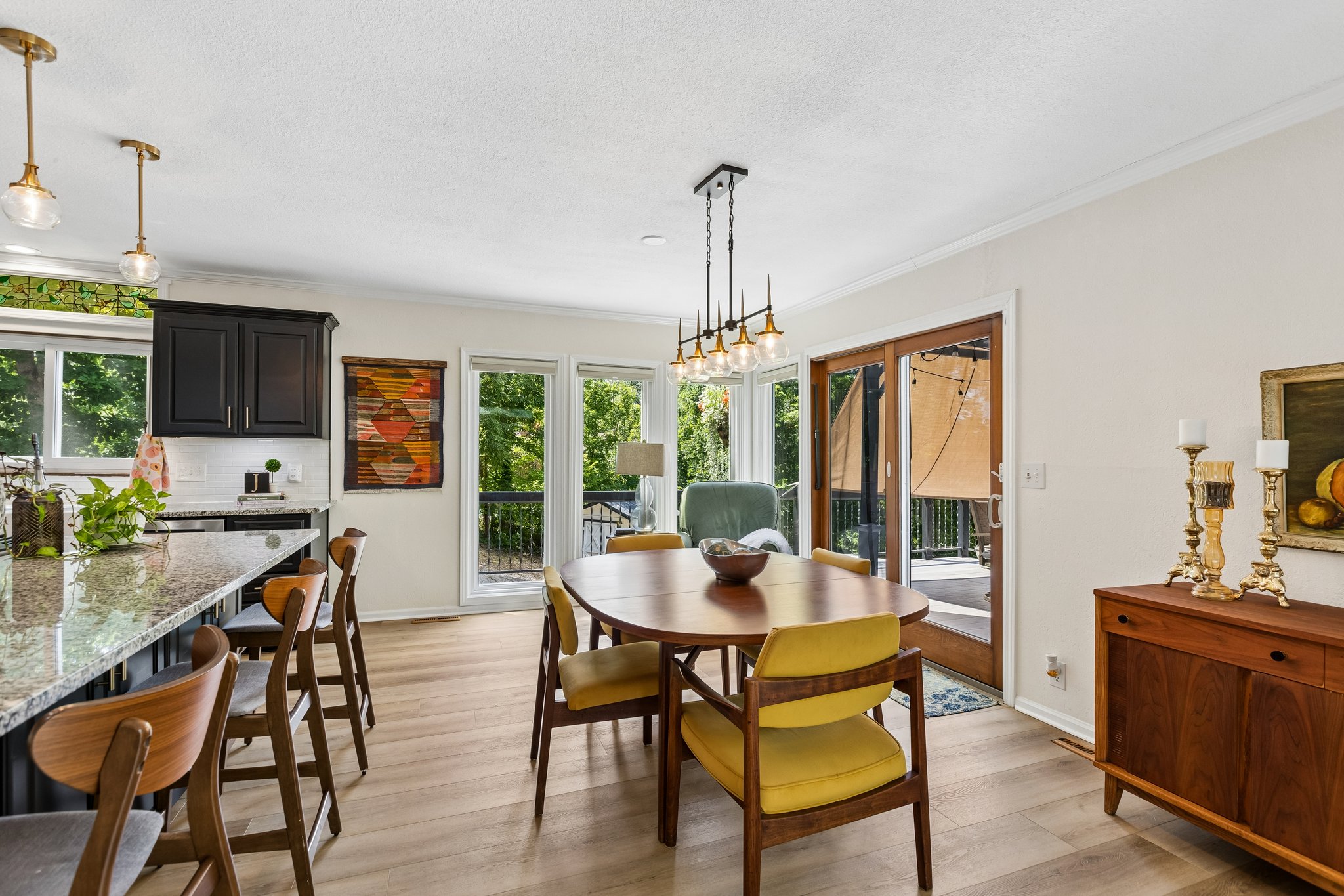 9411 - 708 Lake Forest Dr_016.jpg