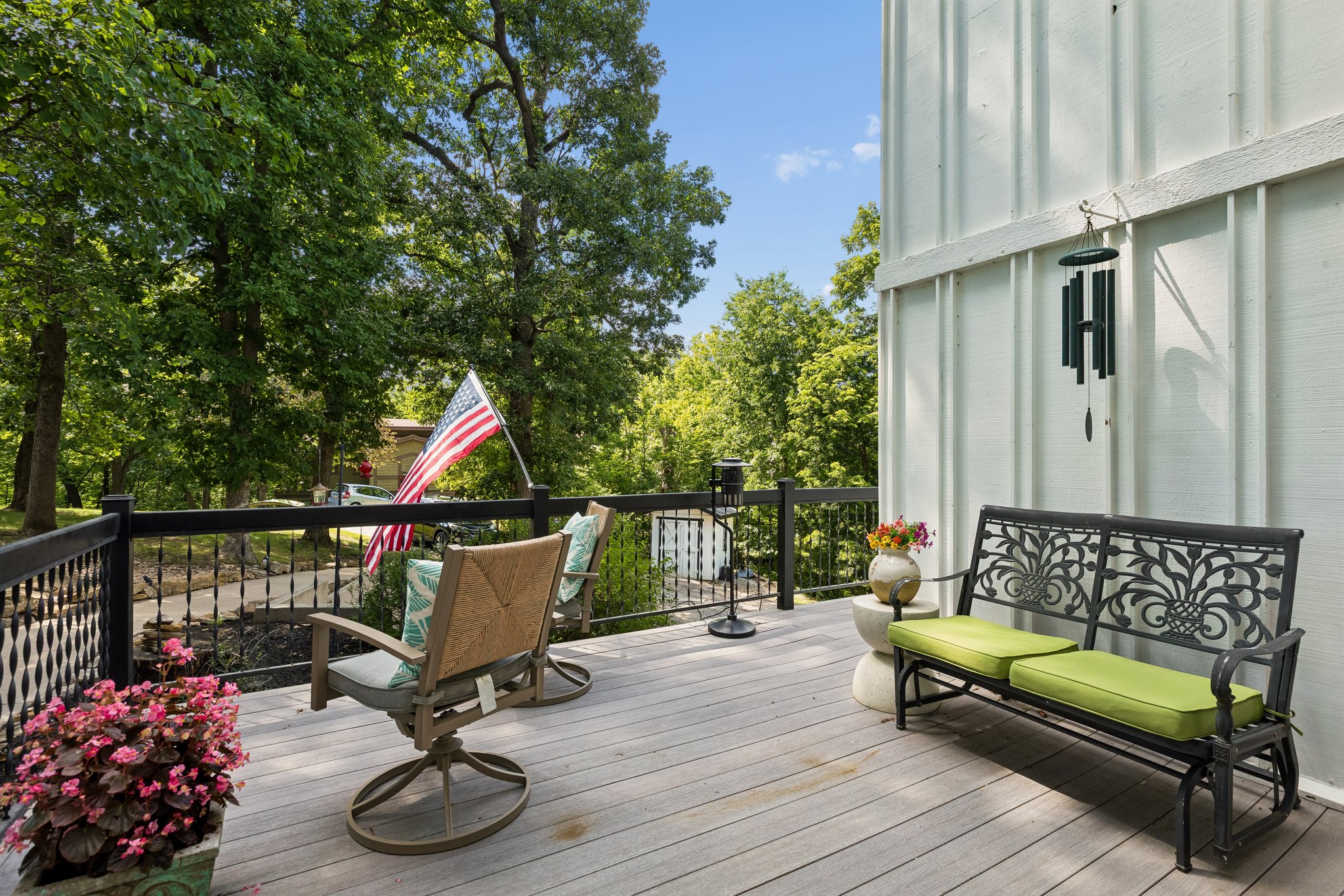 9411 - 708 Lake Forest Dr_041.jpg