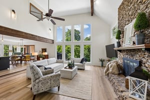 9411 - 708 Lake Forest Dr_006.jpg