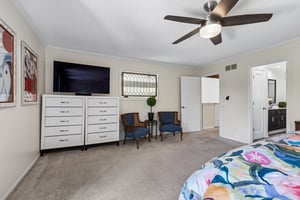 9411 - 708 Lake Forest Dr_018.jpg