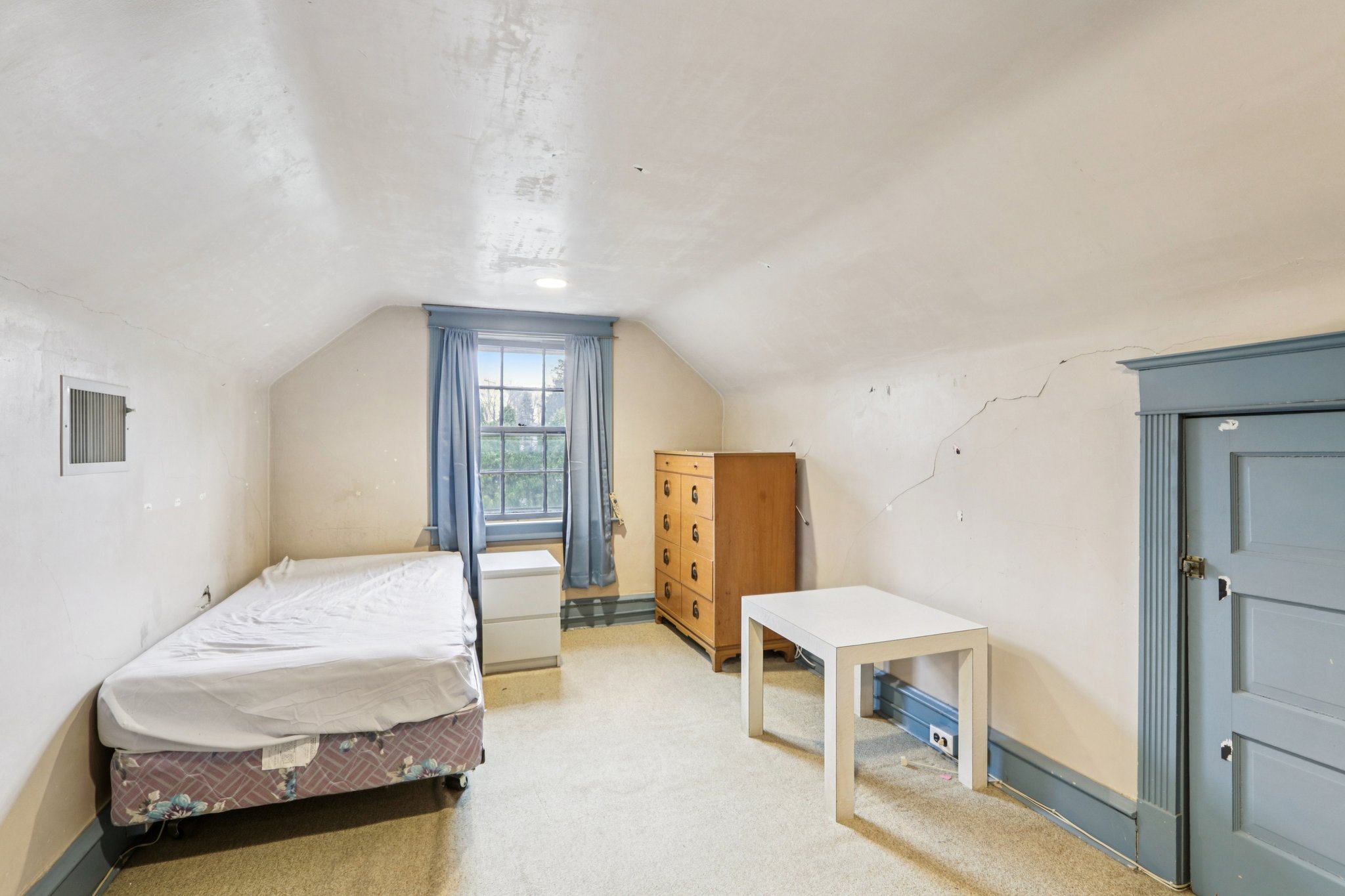 Meetinghouse Rd-S2403-033.jpg