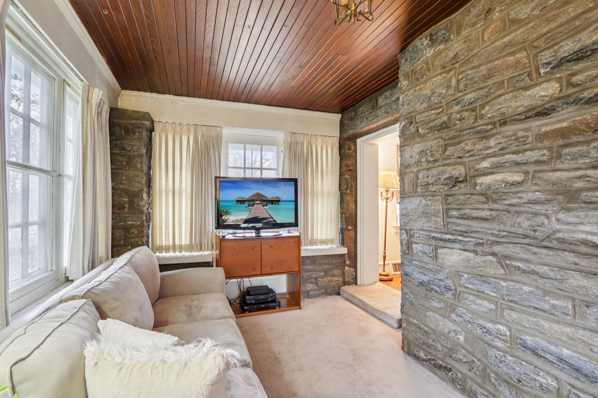 Meetinghouse Rd-S2403-054.jpg