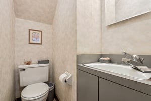 Meetinghouse Rd-S2403-042.jpg