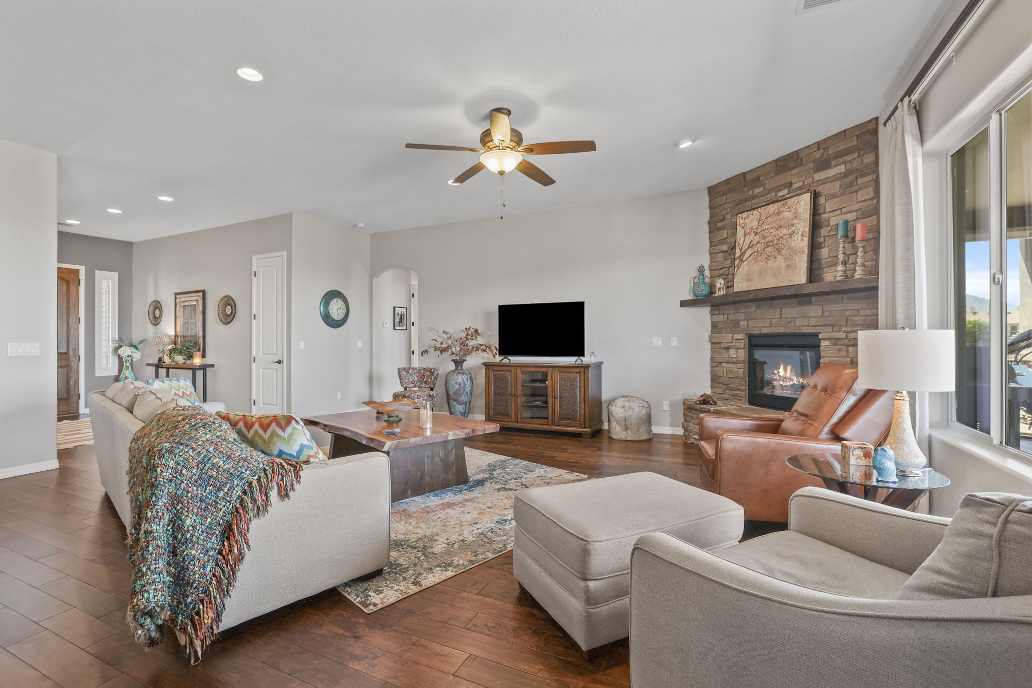 Living Room 3