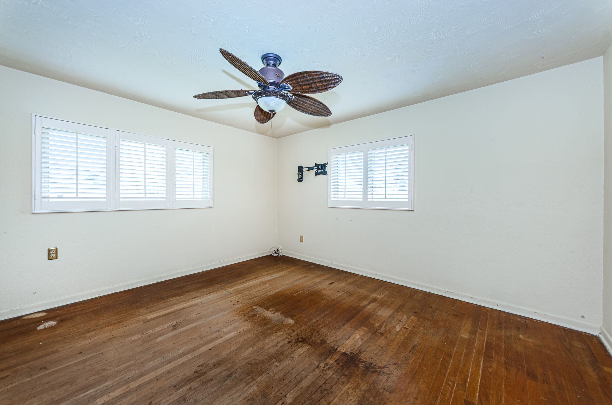 Bedroom1