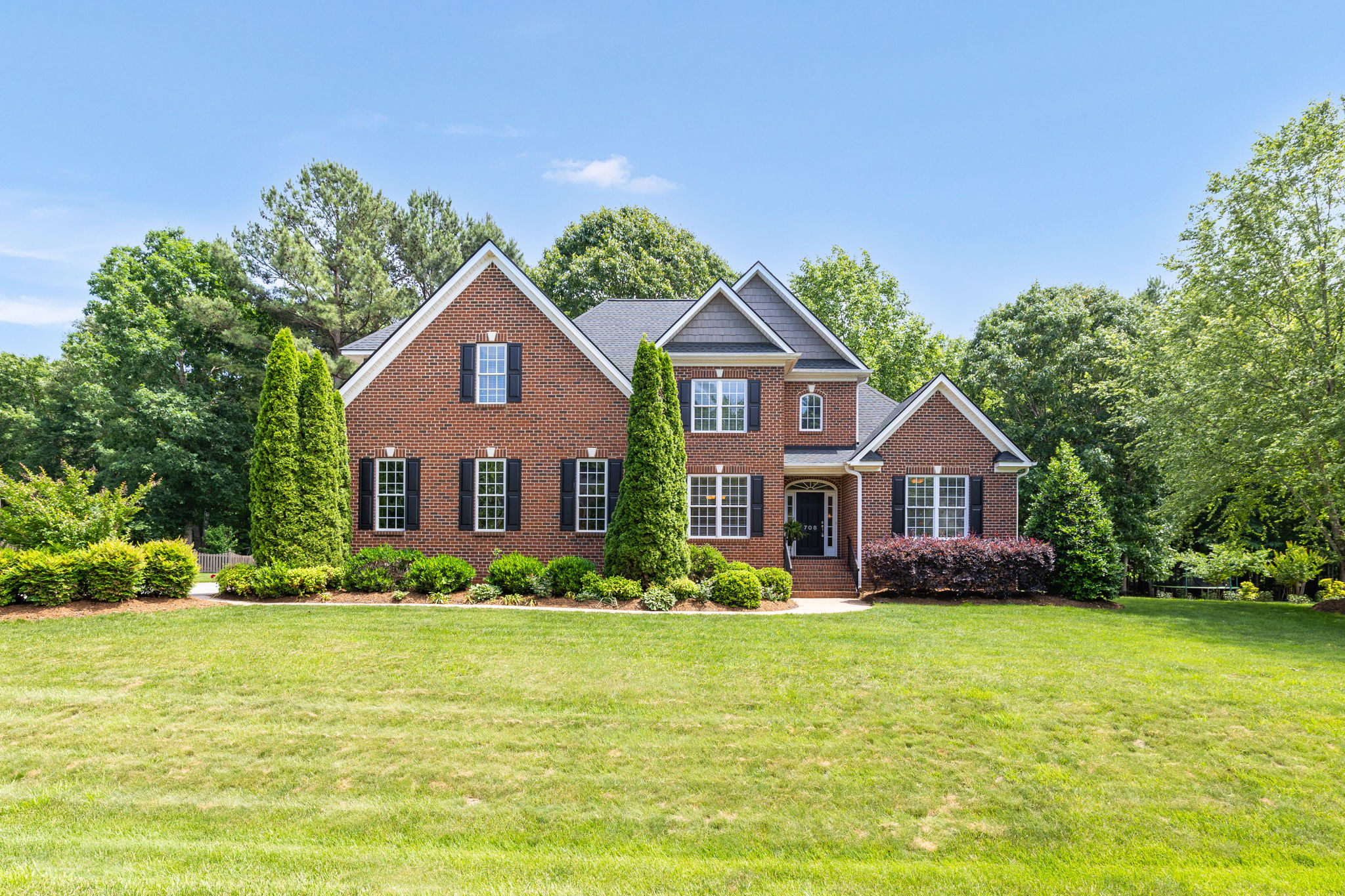 708 Old Squaw Dr-1