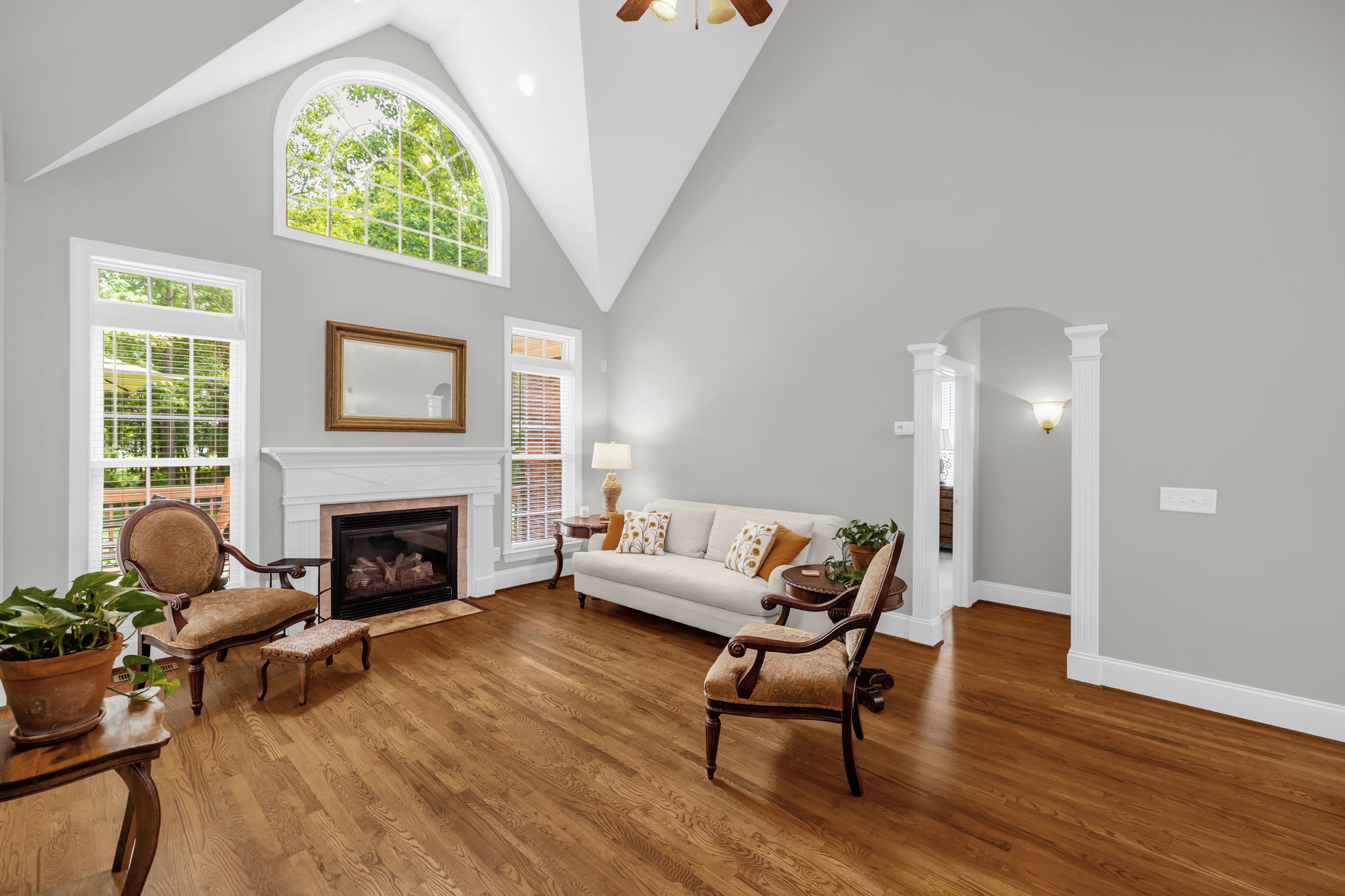 708 Old Squaw Dr-12