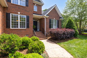 708 Old Squaw Dr-4