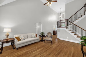 708 Old Squaw Dr-13