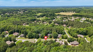 708 Old Squaw Dr-50