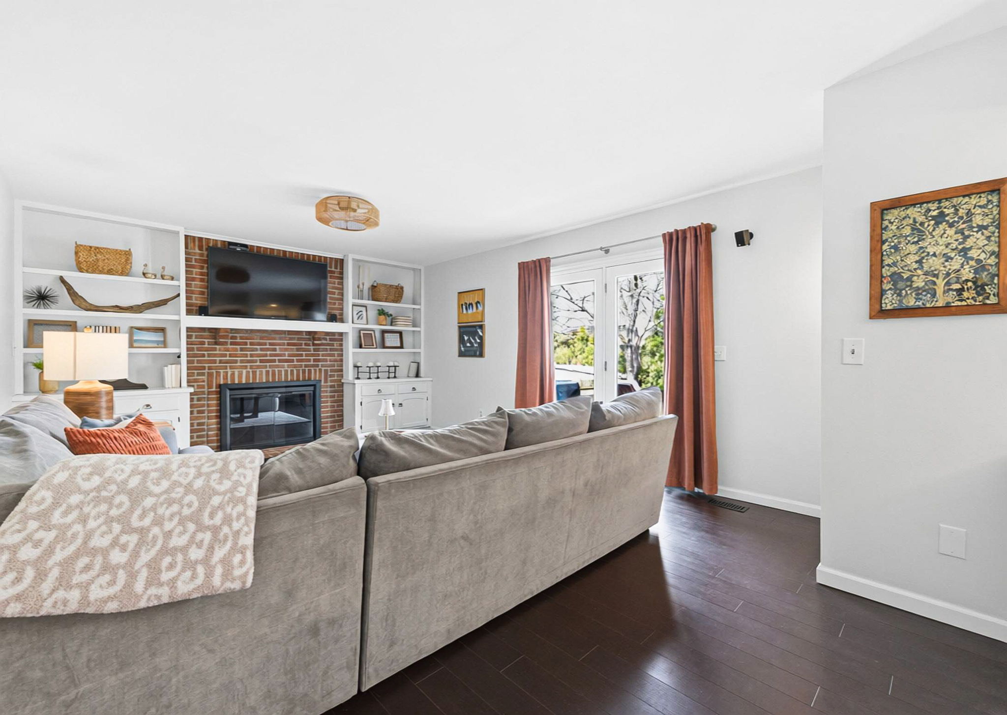 B.G. - 7081 Fitzgerald Rd-29