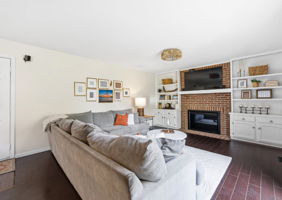 B.G. - 7081 Fitzgerald Rd-30