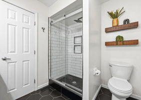B.G. - 7081 Fitzgerald Rd-48