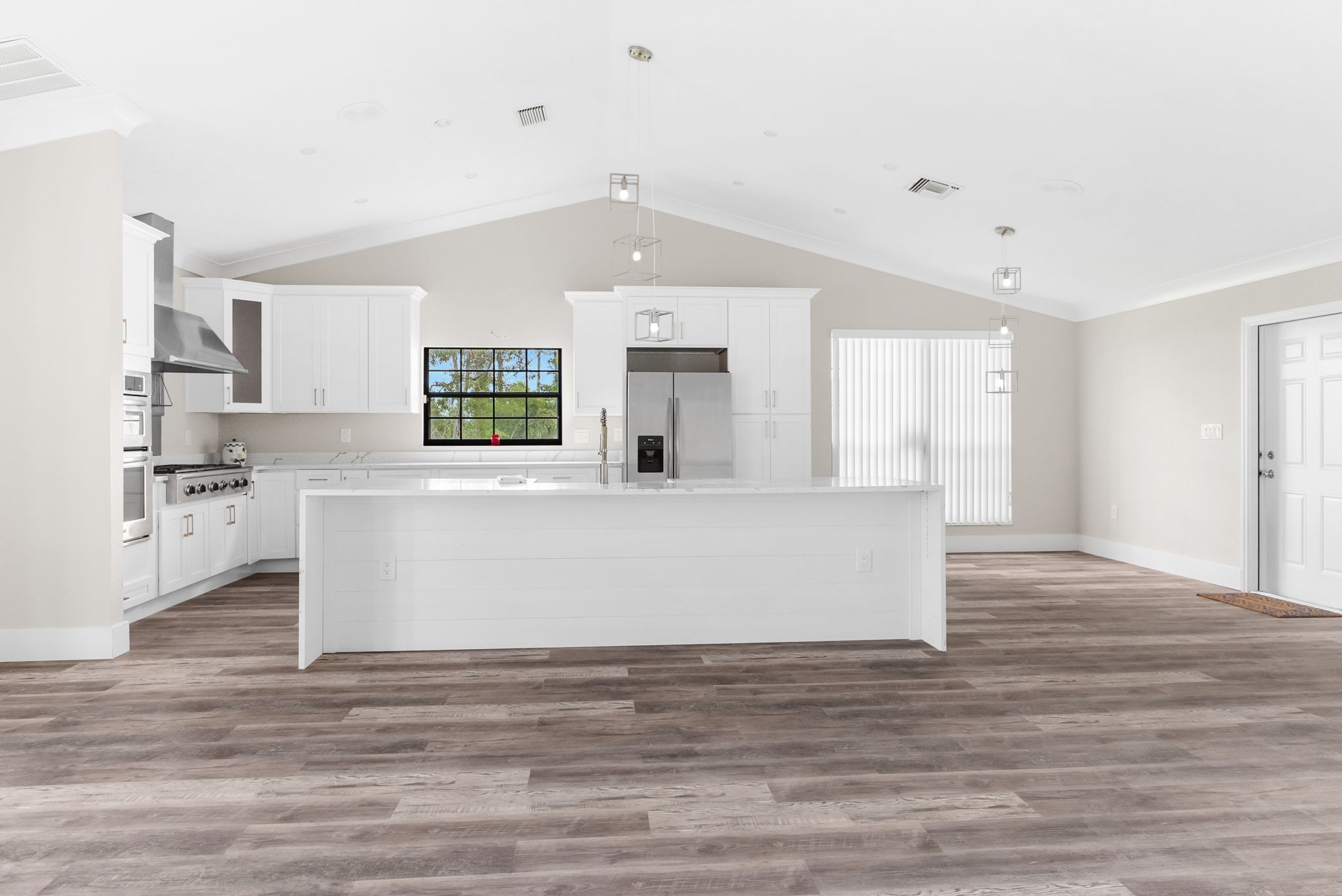 7082 Ovenbird Rd, Spring Hill, FL 34613, USA Photo 9