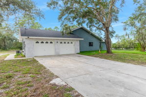 7082 Ovenbird Rd, Spring Hill, FL 34613, USA Photo 3