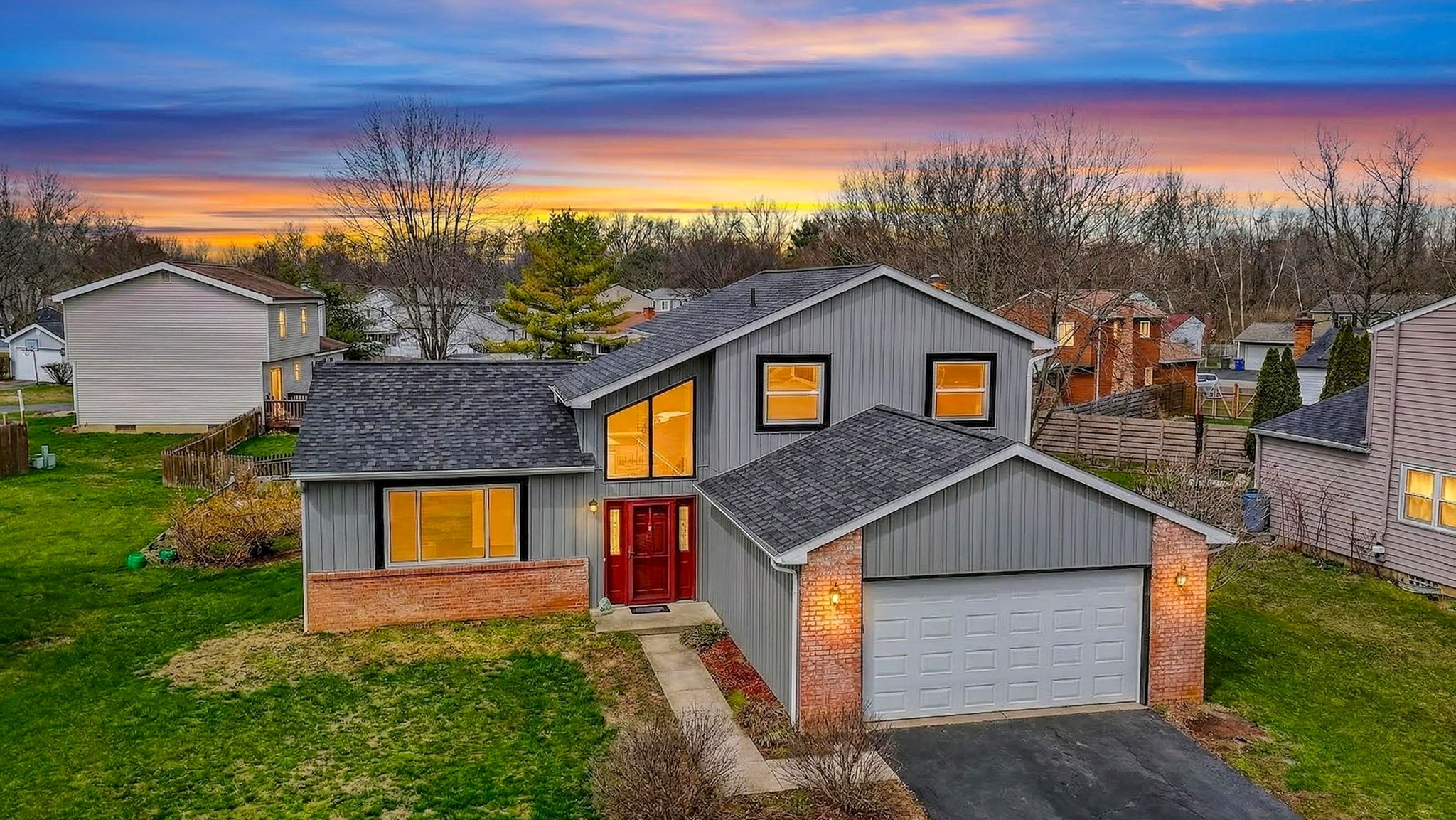 7082 Wind River Dr Virtual Twilight