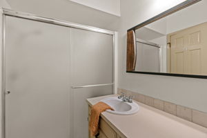  Photo 49