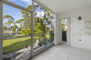Lanai (2)