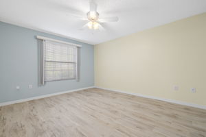 Guest Bedroom (2)