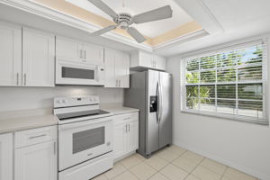 Kitchen (2)