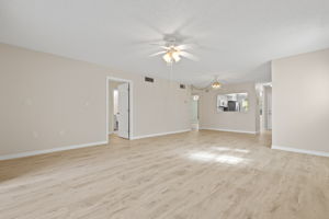 Living Room (3)