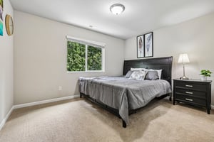 101st Ave-S1007-023.jpg