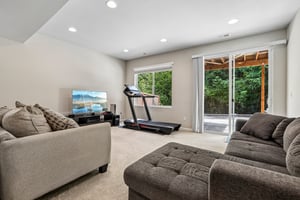 101st Ave-S1007-038.jpg
