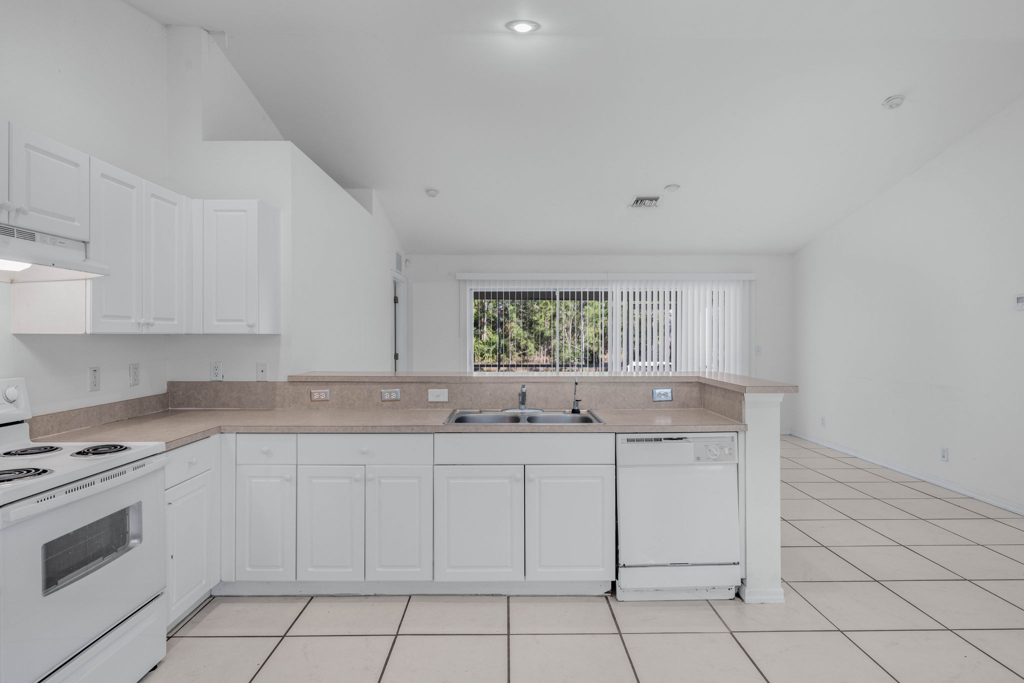 Kitchen (2)