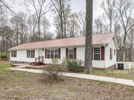 709 Buckner Clark Rd, Pittsboro, NC 27312, USA Photo 7