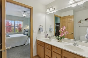 Cricket Ln 2-S2810-033.jpg