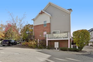 Cricket Ln 2-S2810-036.jpg