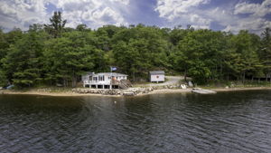  Photo 0