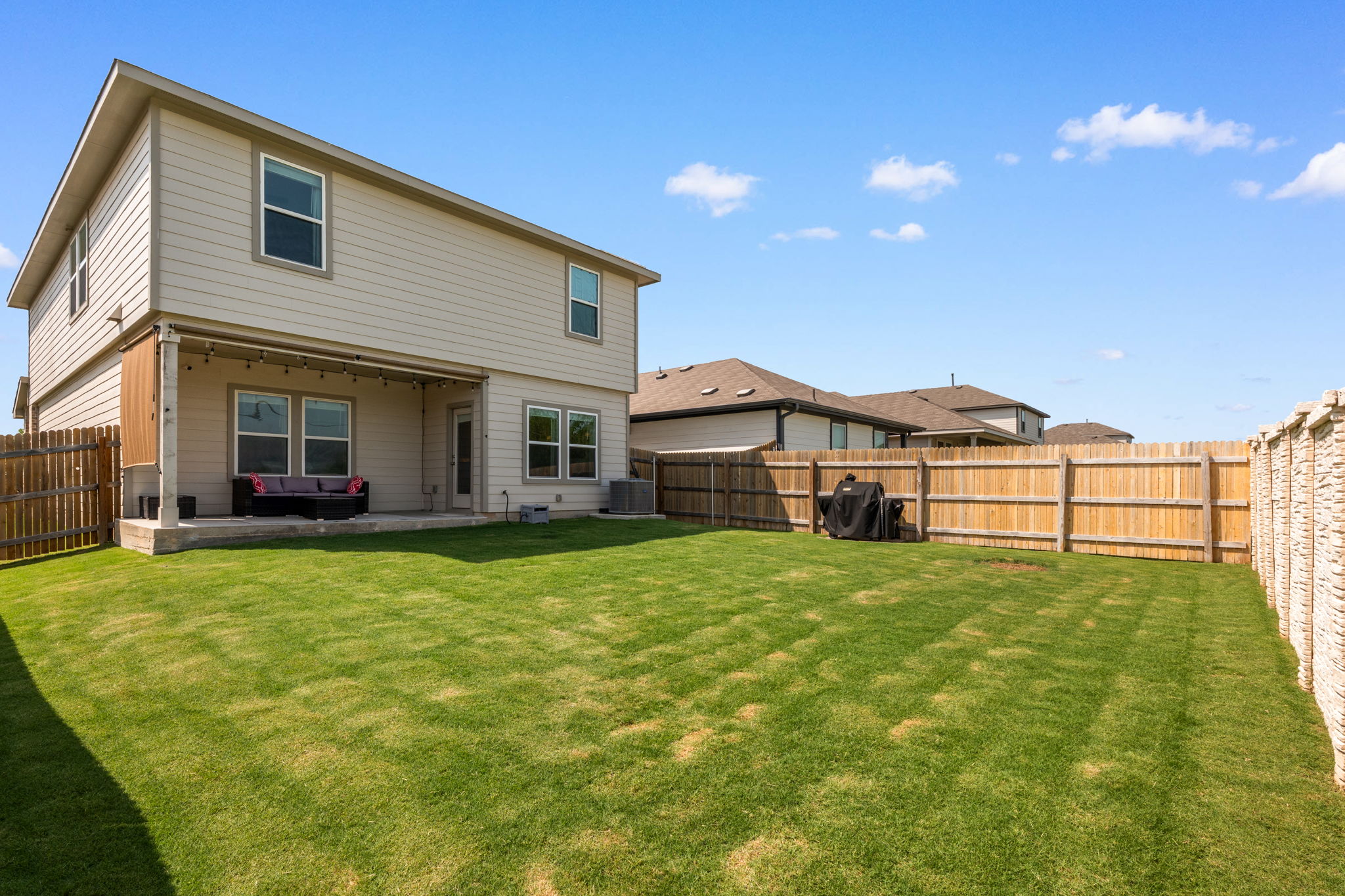709 Lake Sweetwater Ln, Buda, TX 78610, USA Photo 17