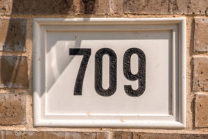 709 Lake Sweetwater Ln, Buda, TX 78610, USA Photo 5